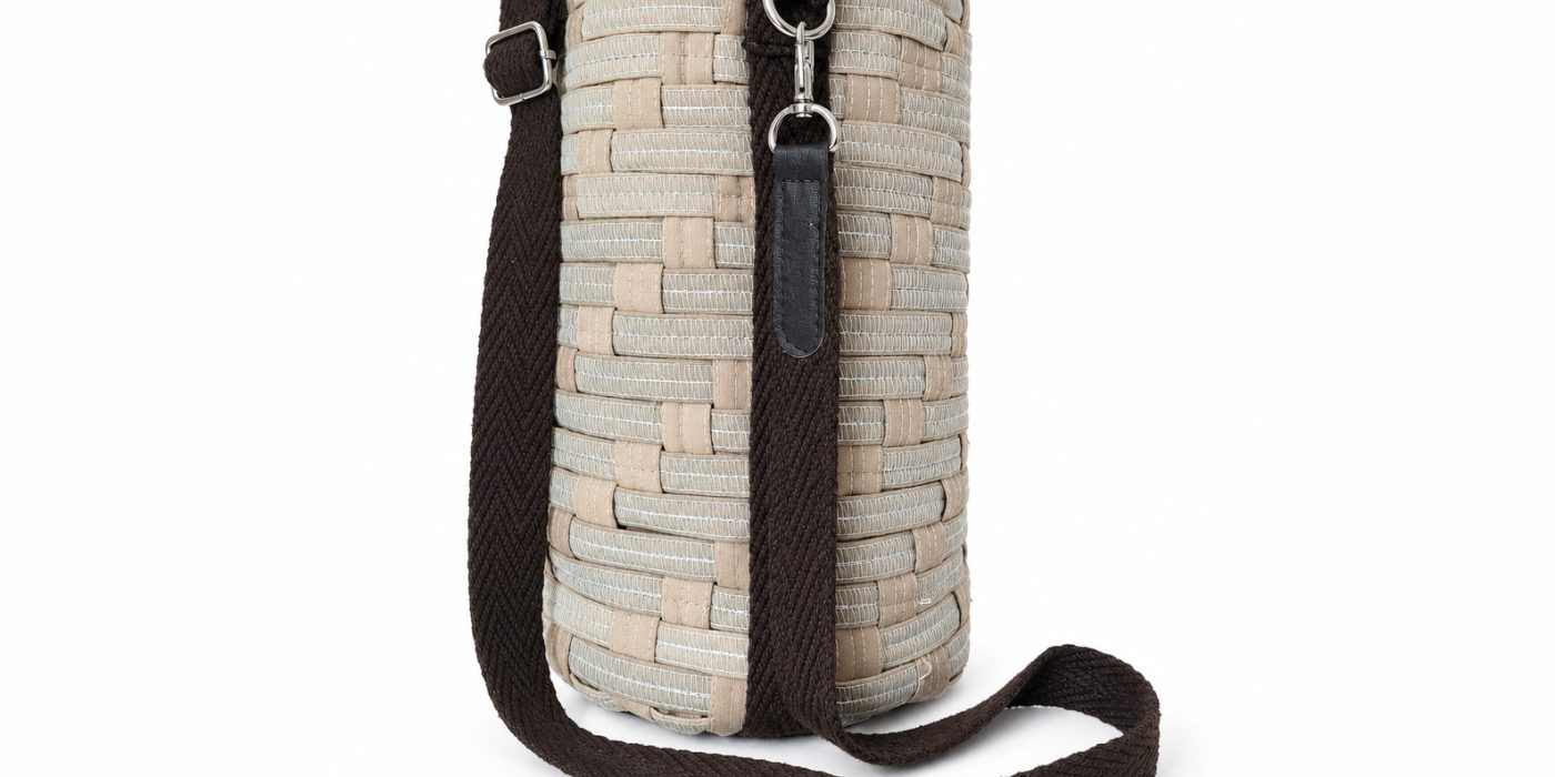 Mochila en material recuperado